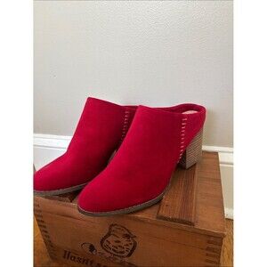 A rider girl size 10  Red Suede Block Heel Mules